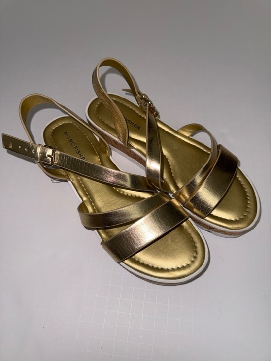 Marc Fisher Shoes - Women’s Marc Fisher Metallic Gold Strappy Slingback Sandals 7.5